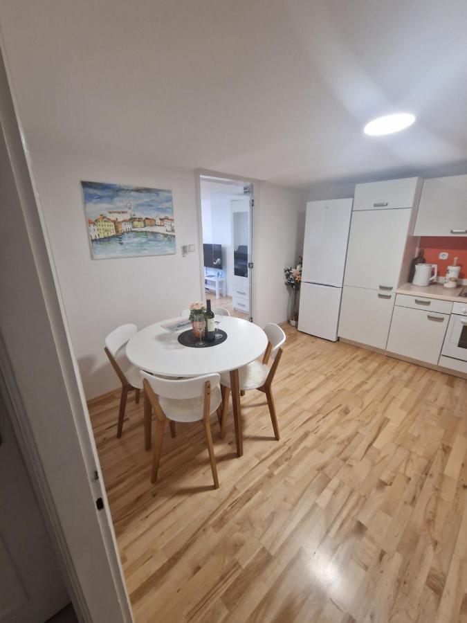 Apartma Remi II ピラン エクステリア 写真